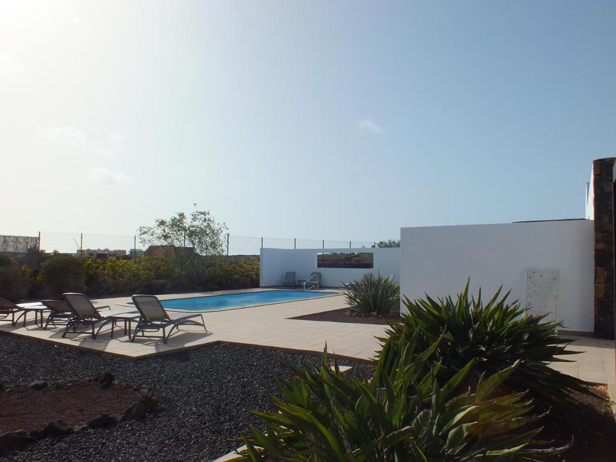 Heated & Shared Pool Villa Matriana 36B, North Shore Villas 라 올리바 외부 사진